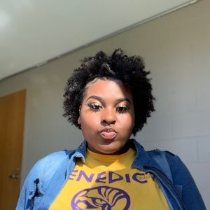 Meet your Posher, Felicity